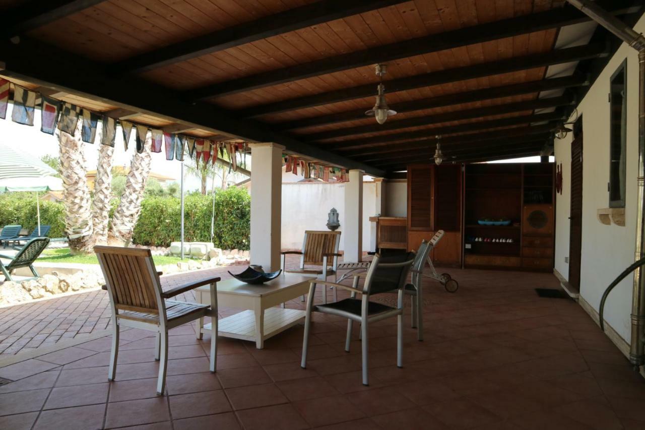 Aurelio Rapillo Hotel Latina Kültér fotó